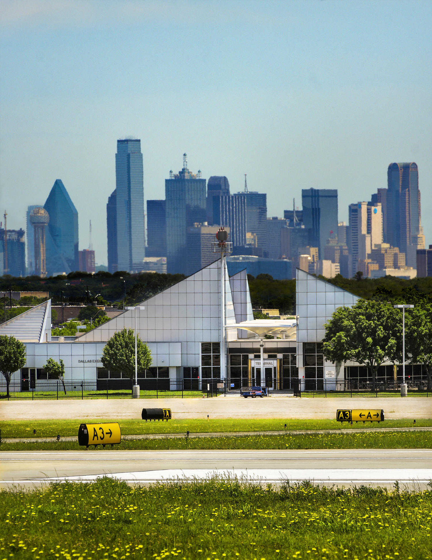 Northpark Center » Dallas Executive Airport